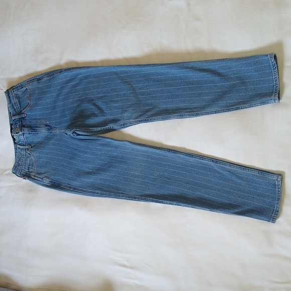 Hollister striped ultra high rise mom jeans size 27 - Picture 8 of 16